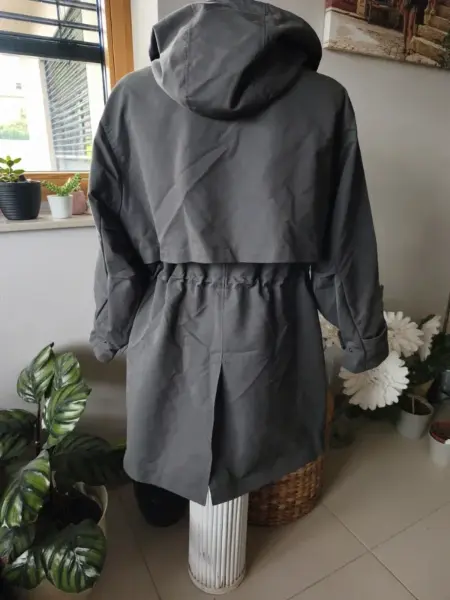Šedá dámská bunda Zara 6