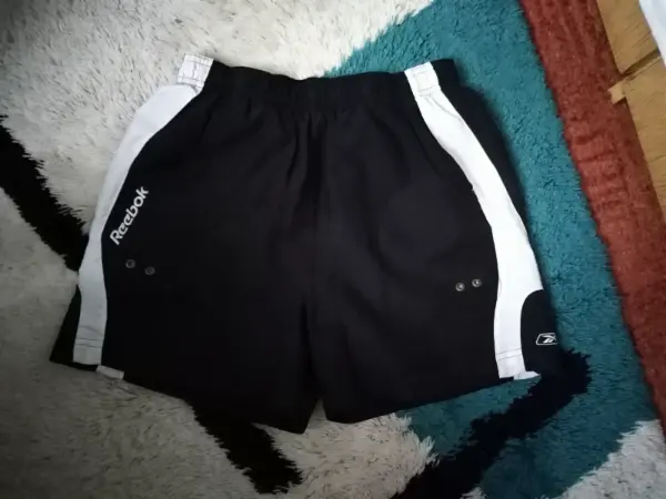 Kraťasy 8