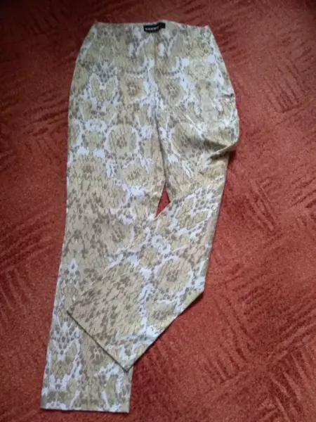 Elastické značkové kalhoty Cambio 9