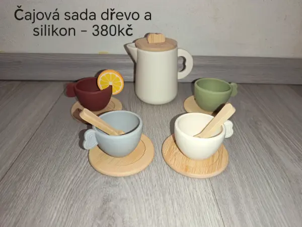 Dřevěné hračky pro děti - čajové sady, jídlo, mixér 8
