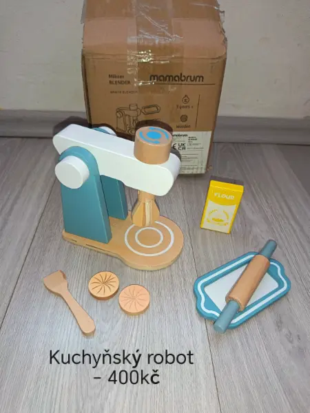 Dřevěné hračky pro děti - čajové sady, jídlo, mixér 10
