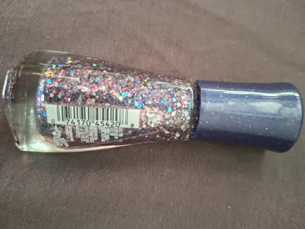 Třpytivý lak na nehty Sally Hansen Insta-Dri 2