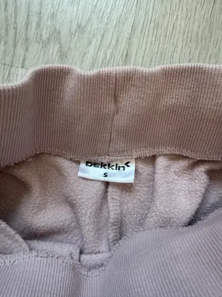 Dámské tepláky Bekkin vel.S 3
