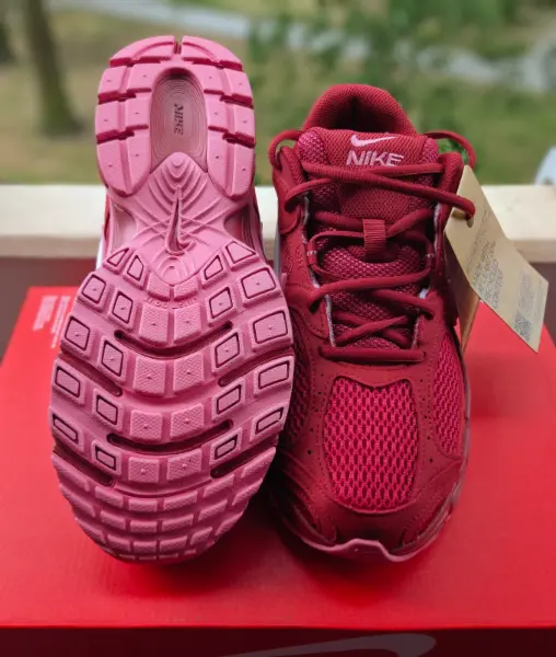  Nike V5 RNR, červené, vel. 43 4
