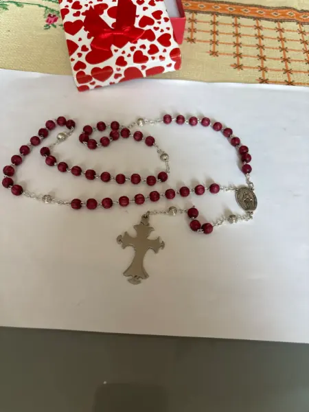 Růženec z dřevěných korálků  2