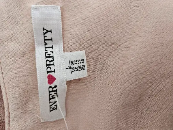 Plesové šaty Ever-Pretty se flitry a tylem 3