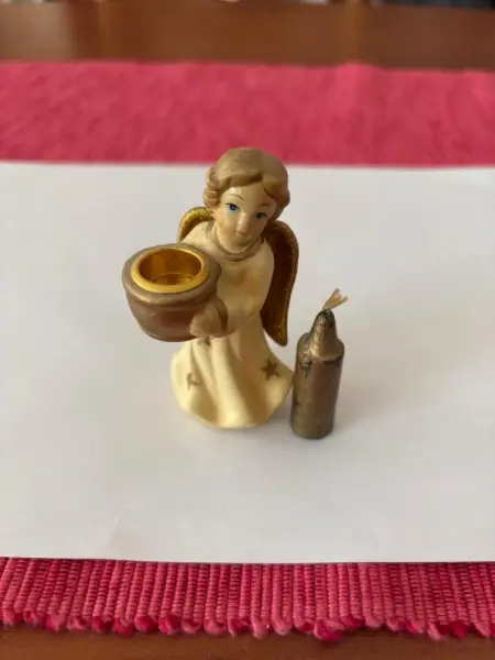Andílek se svíčkou 2