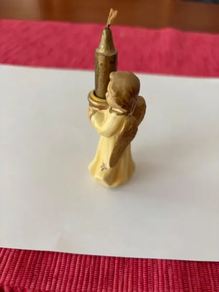 Andílek se svíčkou 3