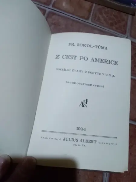 Staré knihy 17