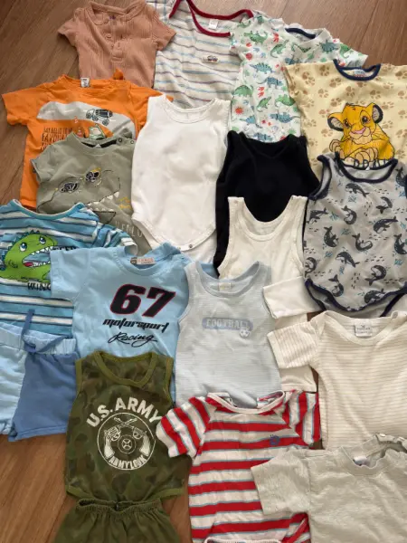 Set oblečení -body s dlouhým/krátkým rukávem, kraťase 3