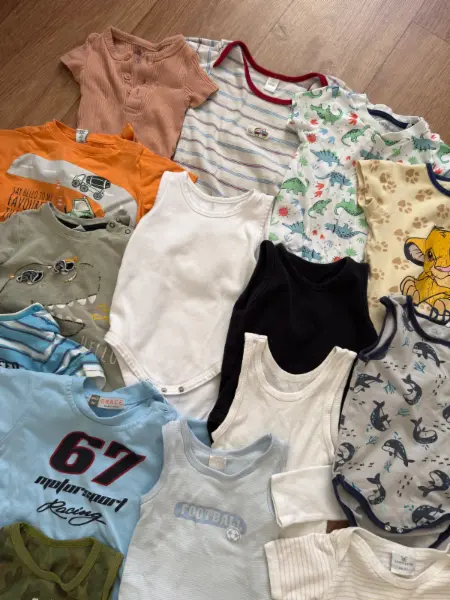 Set oblečení -body s dlouhým/krátkým rukávem, kraťase 6