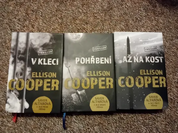 V kleci