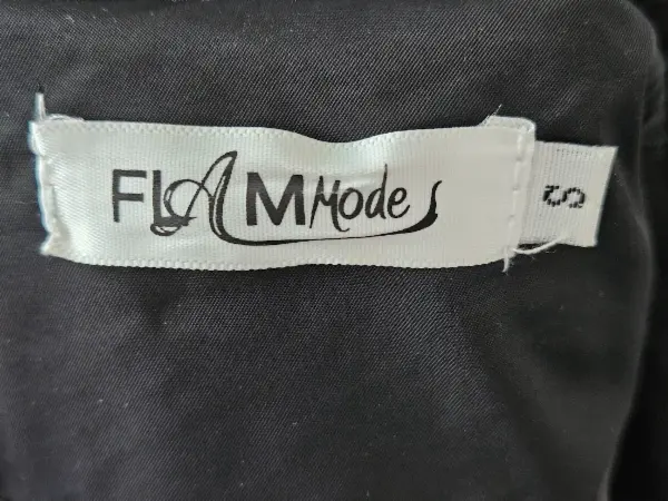 Prošívaná černá vesta 5