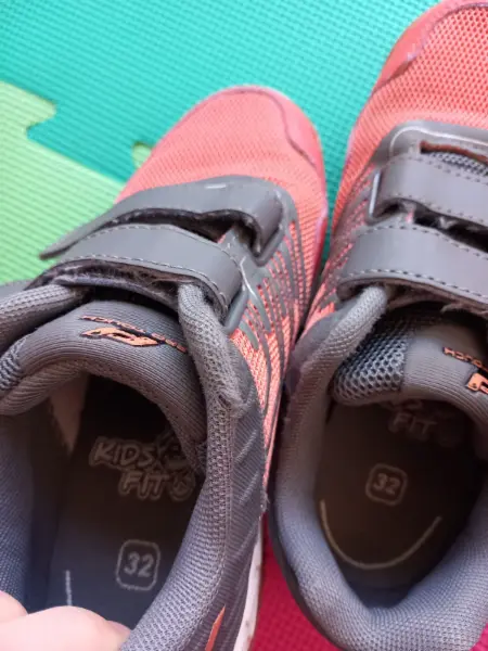 Botasky Pro Touch vel. 32 7
