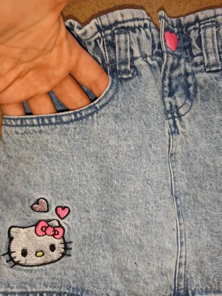 Dívčí džínová sukně Hello Kitty, 110 2