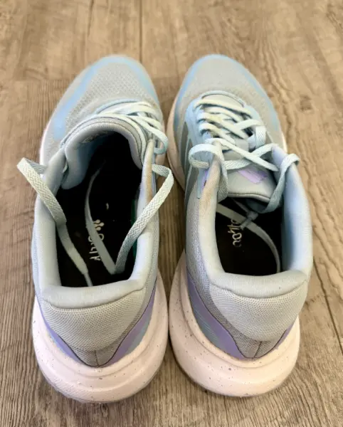 Dámské běžecké boty Adidas Runfalcon 5, světle modré 4