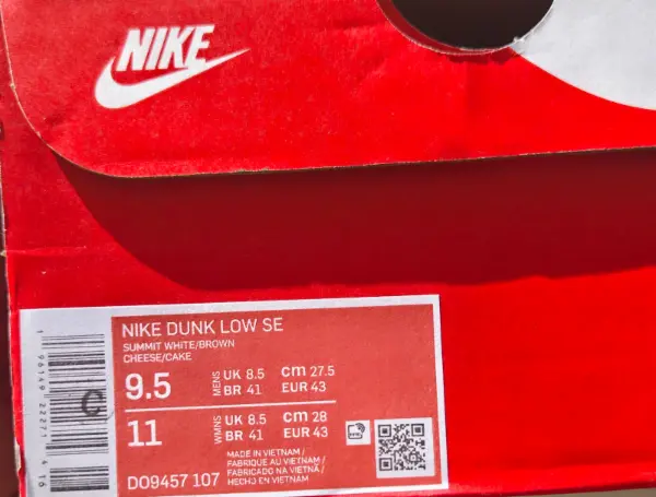 Nike Dunk Low SE – Summit White / Brown,Vel.43 7