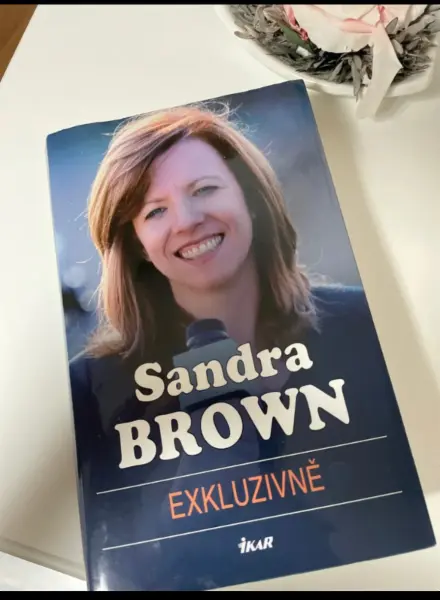 Sandra Brown - Exkluzivně (kniha)