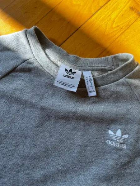 Šedá mikina Adidas 5