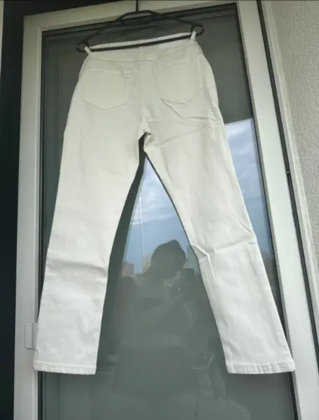 Béžové džíny s perlami, vel. 38 3