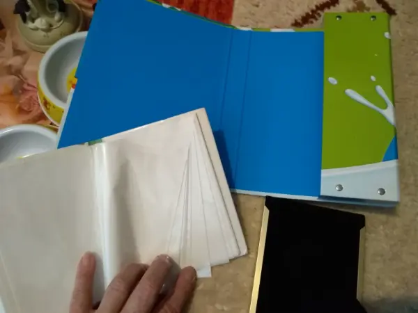 Kočičí věci-potřeby-dekorace aj. 12