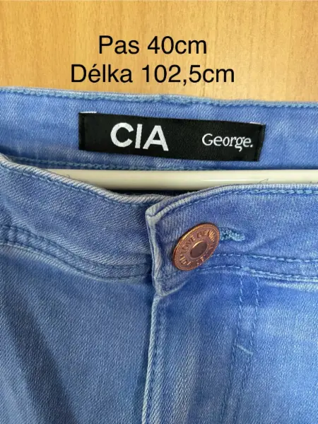 Světle modré džíny George 5