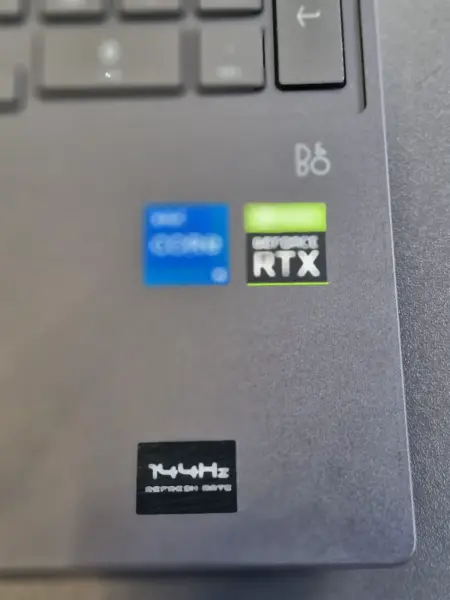 Herní notebook HP Victus 15, i5-12450H, RTX 3050, 16GB RAM 6