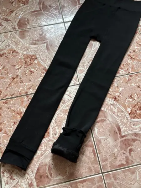Černé zateplené dámské legíny vel. L 3