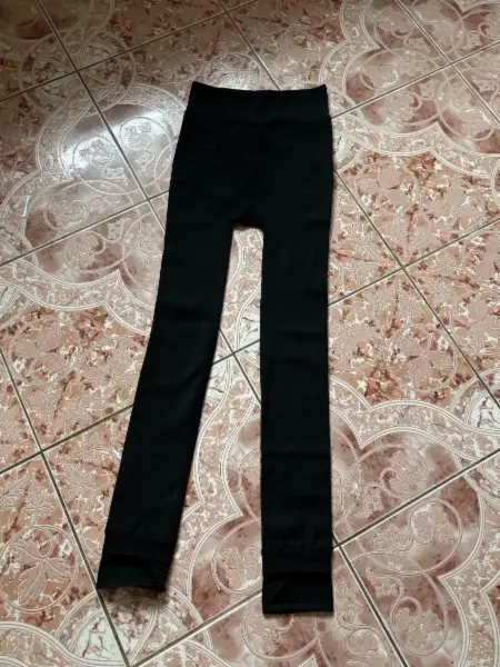 Černé zateplené dámské legíny vel. L