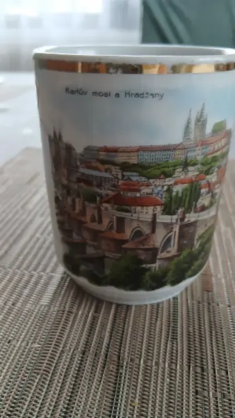 Starodávný hrníček 
