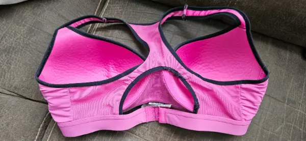 Dámská sportovní podprsenka růžová 90D 3