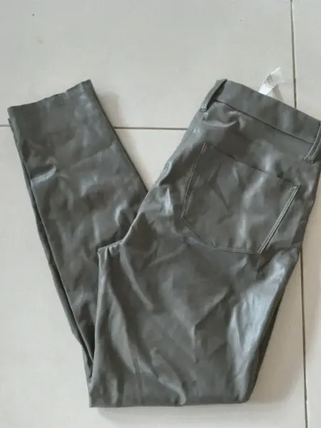 Dámské koženkové kalhoty  3