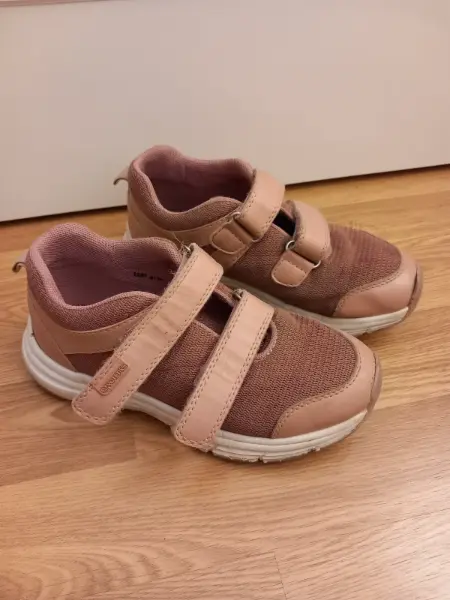 Letní tenisky Protetika vel. 31