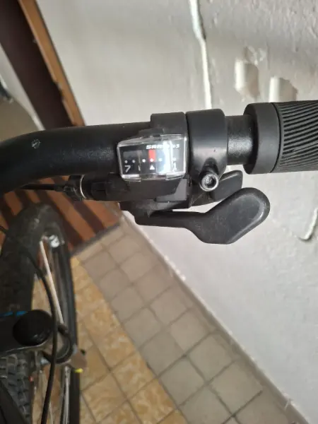 Horské kolo Avanti, černé 8