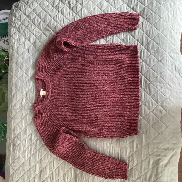 Dámský vínový svetr H&M Basic 2