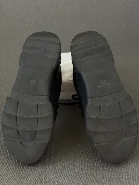 Černé dámské tenisky 4
