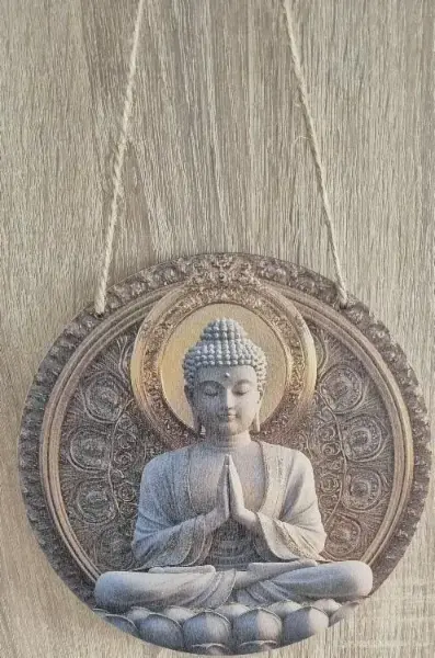 Dřevěná kruhová dekorace Buddha: Vneste do domova harmonii 4