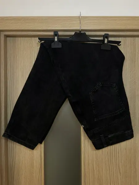 Černé džíny Amisu Mom's Fit, vel. 36