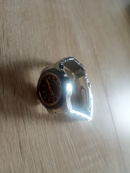 Dámské hodinky s kamínky 3