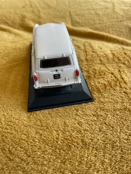 Model auta GAZ M-22 Volga 3