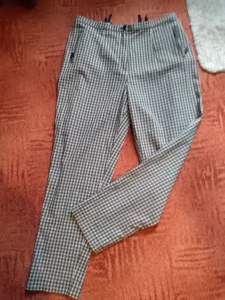Kostičkované mírně pružné kalhoty