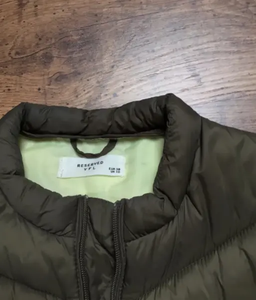Dámská prošívaná bunda Reserved khaki vel 38 2