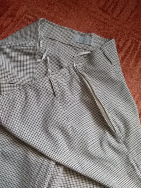 Kostičkované, pružné  kalhoty do pasu 4