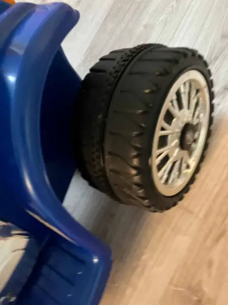 Dětská elektrická policejní motorka - tříkolka 4