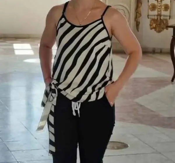 Dámský pruhovaný top s vázáním