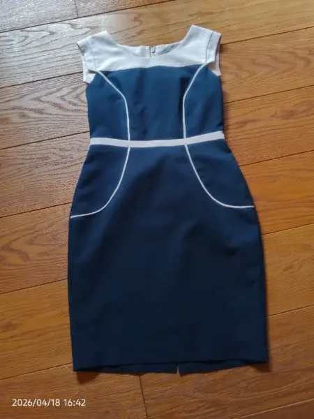 Dámské šaty Dorothy Perkins, modro-béžové