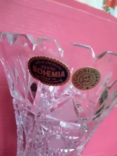 Křišťálová váza Bohemia 8