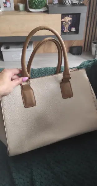 Elegantní dámská kabelka v béžovo-hnědé barvě 3