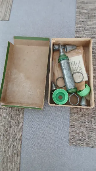 Retro zdobící stříkačka na dorty