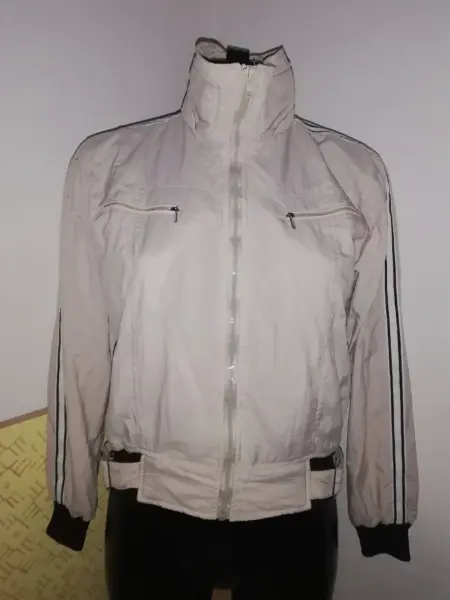 Lehoučká bundička New Fashion vel.L 2